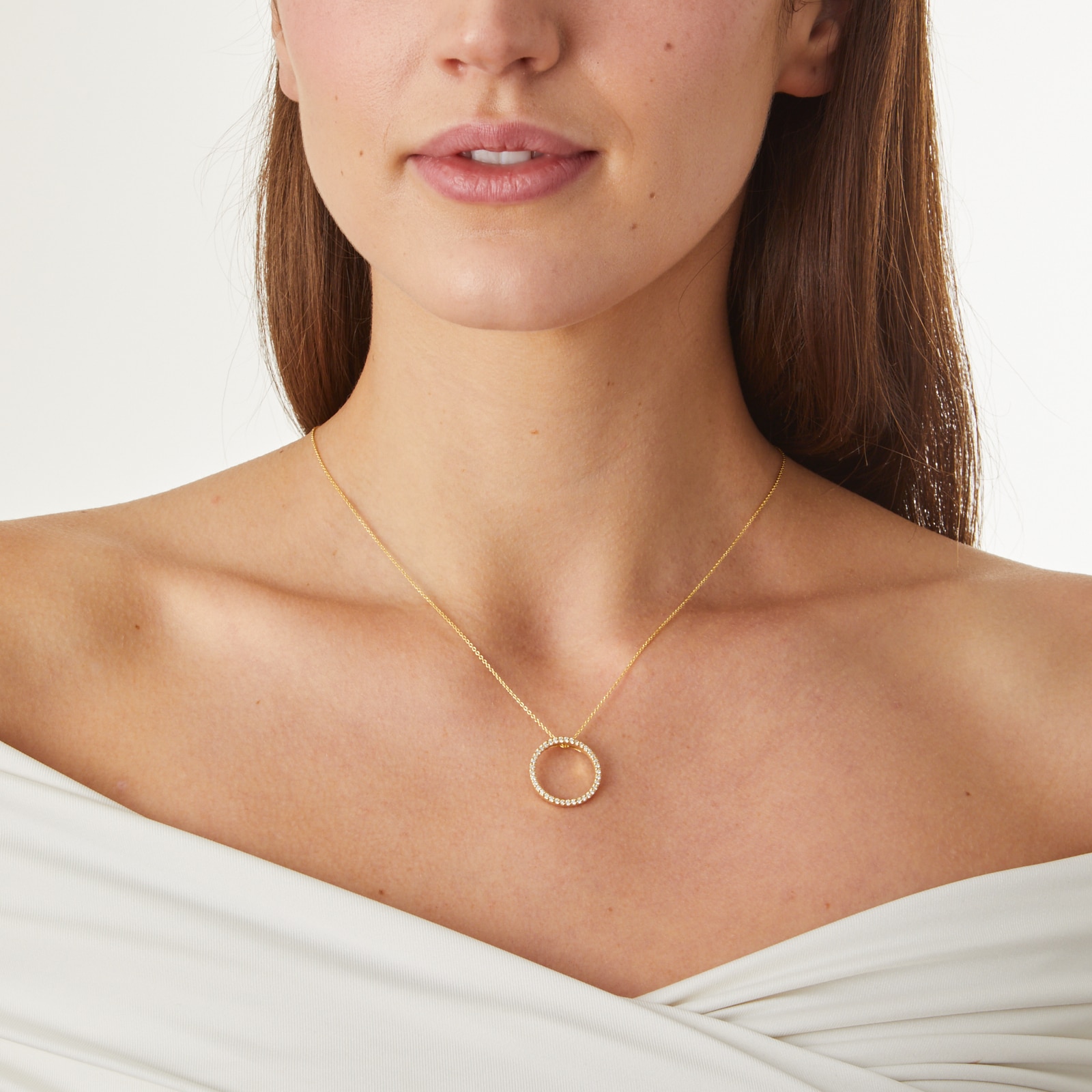 Roberto Coin 18k Yellow Gold 0.26cttw Diamond Tiny Treasures Medium Circle Necklace 18"