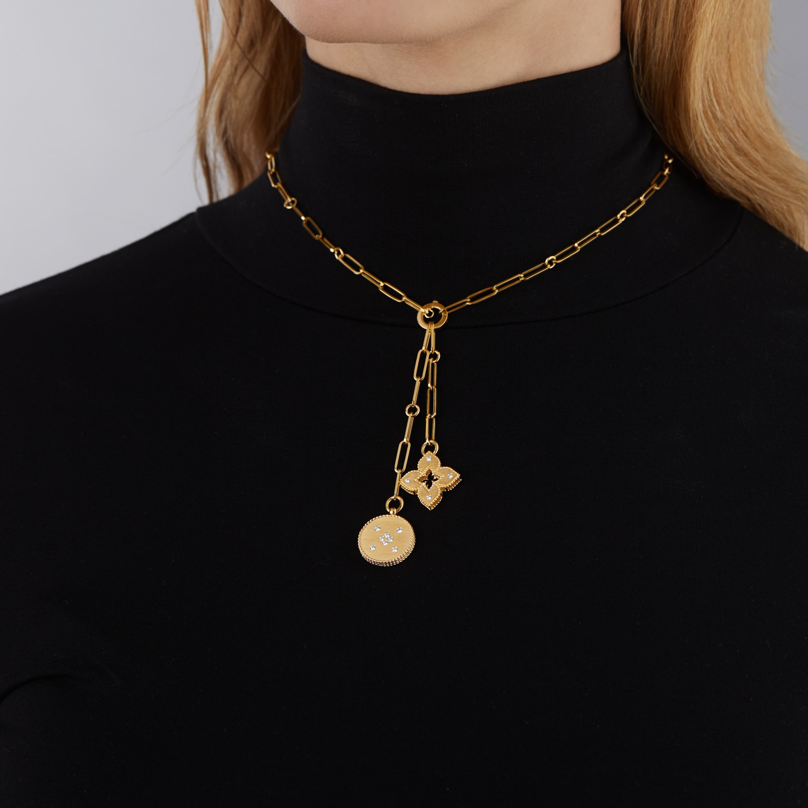 Roberto Coin Venetian Princess 18ct Yellow Gold 0.22ct Diamond Pendant Necklace Roberto Coin Venetian Princess 18ct Yellow Gold 0.22ct Diamond Pendant Necklace
