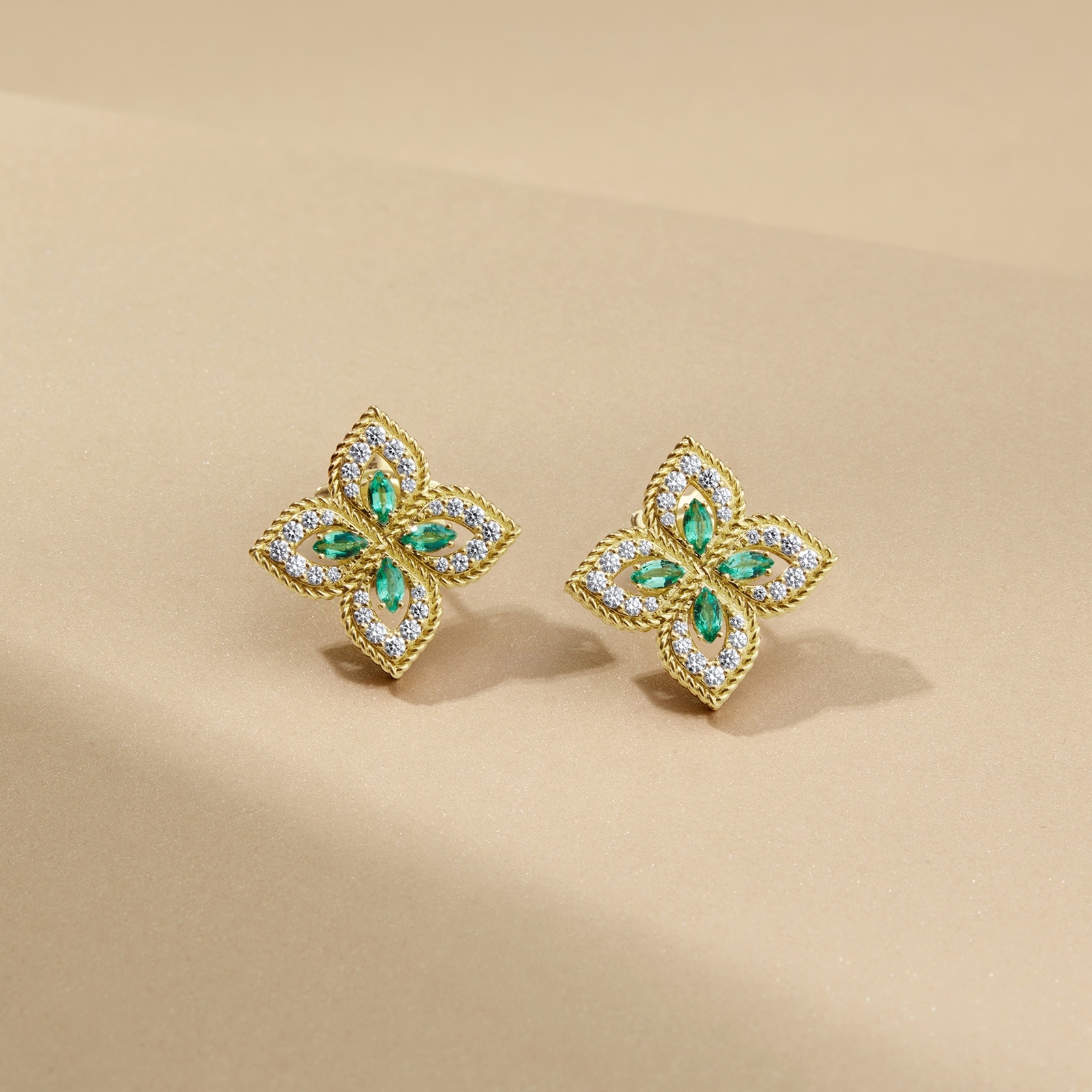 Roberto Coin Exclusive Venetian Princess 18ct Yellow Gold Emerald & 0.55ct Diamond Stud Earrings Roberto Coin Exclusive Venetian Princess 18ct Yellow Gold Emerald & 0.55ct Diamond Stud Earrings