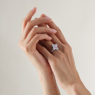 Roberto Coin Exclusive Venetian Princess 18ct White Gold Pink Sapphire & 0.27ct Diamond Ring