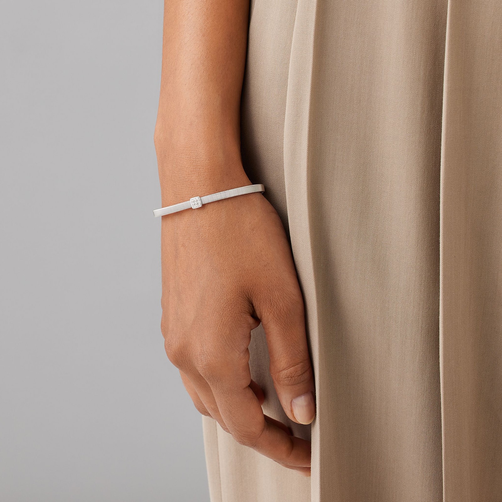 Marco Bicego 18K White Gold Masai 0.09ctw 3 Diamond Bracelet