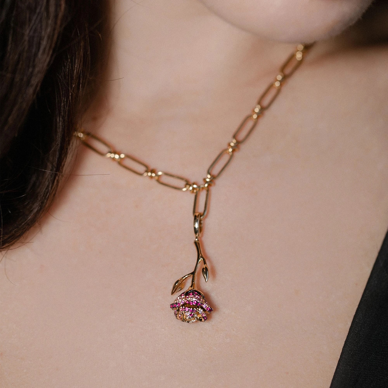 Annoushka Annoushka x The Vampire's Wife Rose Charm Pendant in 18ct Yellow Gold With Sapphires Annoushka Annoushka x The Vampire's Wife Rose Charm Pendant in 18ct Yellow Gold With Sapphires