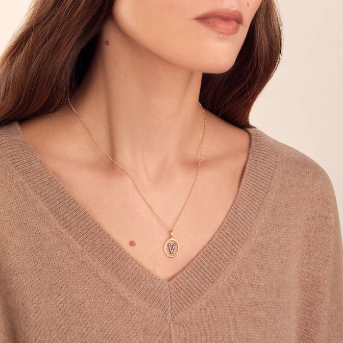 Annoushka Initials V Pendant In 18ct Yellow Gold With Diamonds