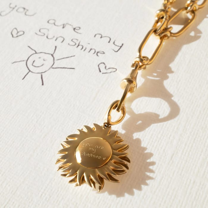 Annoushka Mythology Sun Charm Pendant In 18ct Yellow Gold With Diamonds
