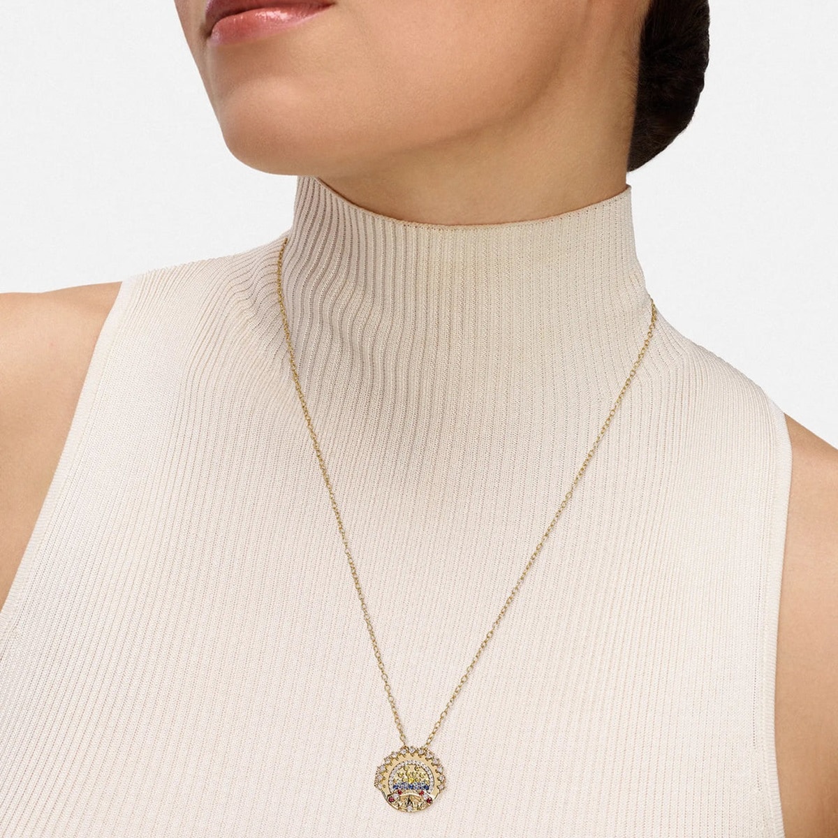 Nouvel Heritage Medallion Monaco 18K Yellow Gold Necklace - 18" Nouvel Heritage Medallion Monaco 18K Yellow Gold Necklace - 18"