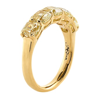 JB Star 18k Yellow Gold 3.10cttw Cushion Cut 5 Stone Diamond Band -Ring Size 6.5 JB Star 18k Yellow Gold 3.10cttw Cushion Cut 5 Stone Diamond Band -Ring Size 6.5