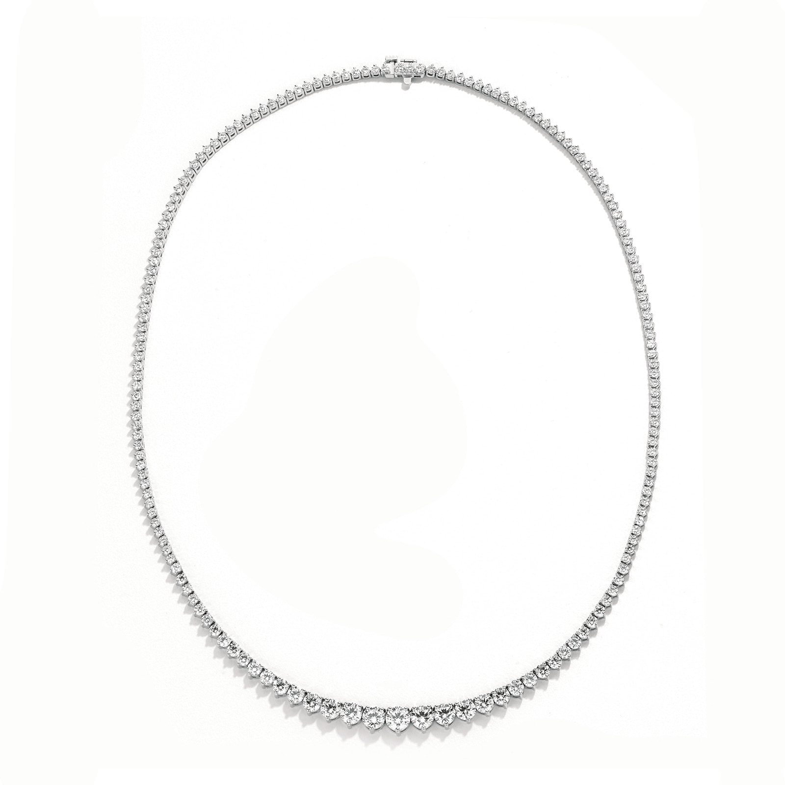 Mayors 18k White Gold 10.17cttw Diamond Graduated Necklace - 17 Inch