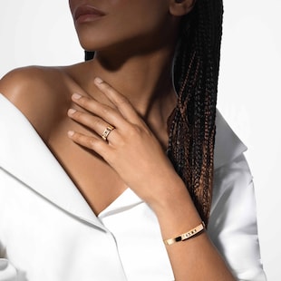 Messika 18k Yellow Gold 0.15cttw Diamond Move Noa Bangle Size Medium