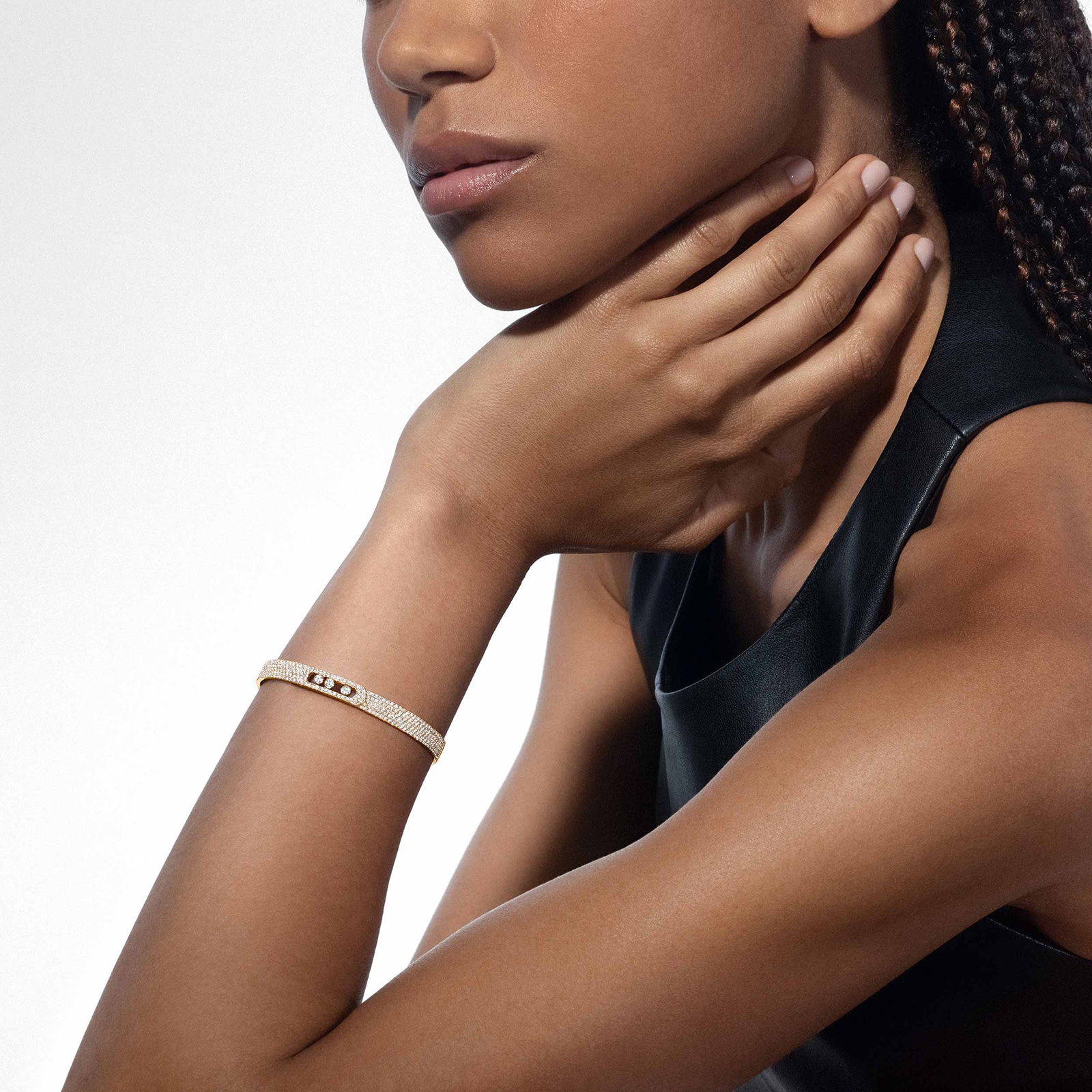 Messika 18K Yellow Gold Move Noa 1.50cttw Diamond Bangle - Medium Messika 18K Yellow Gold Move Noa 1.50cttw Diamond Bangle - Medium