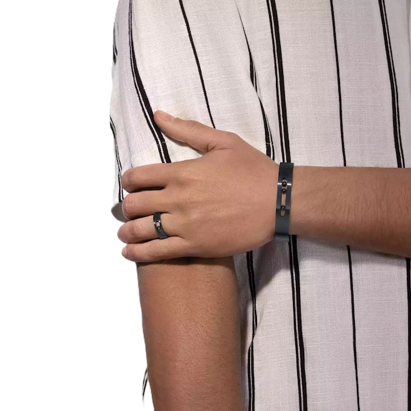 Go to product image 2