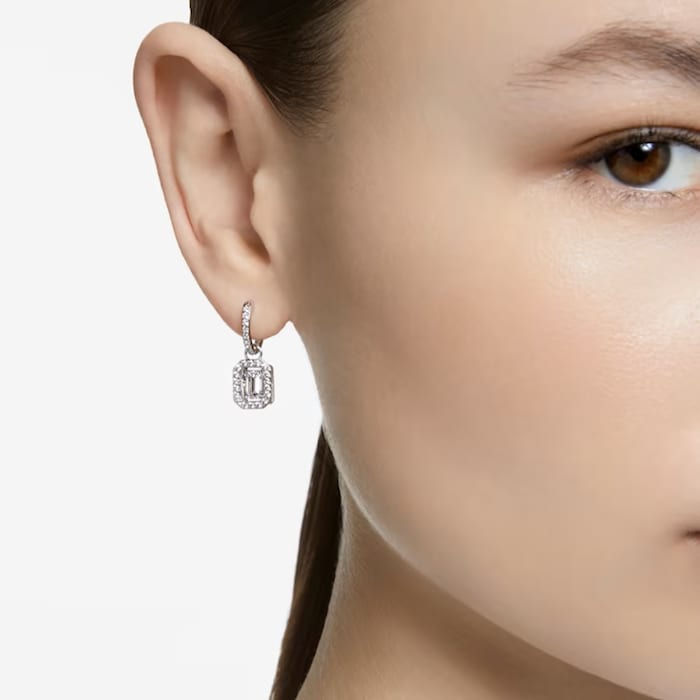 SWAROVSKI MilleniaWhite Drop Earring