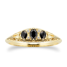 37893067 - 9ct Yellow Gold Victorian Style 3 Stone Sapphire & Diamond Ring