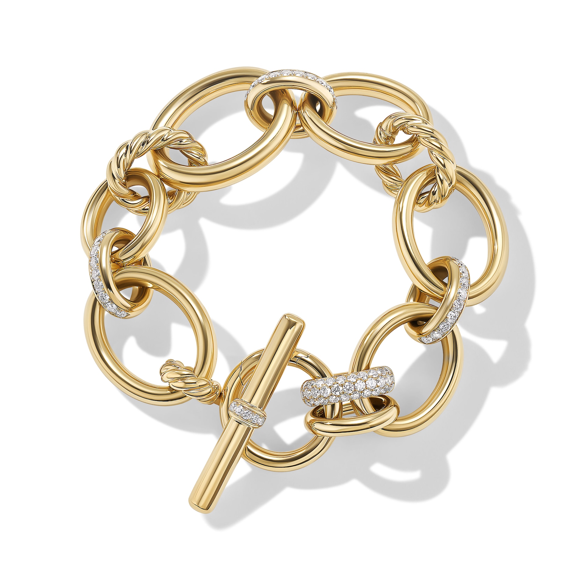 David Yurman DY Mercer™ Chain Bracelet in 18ct Yellow Gold with Diamonds, 25mm