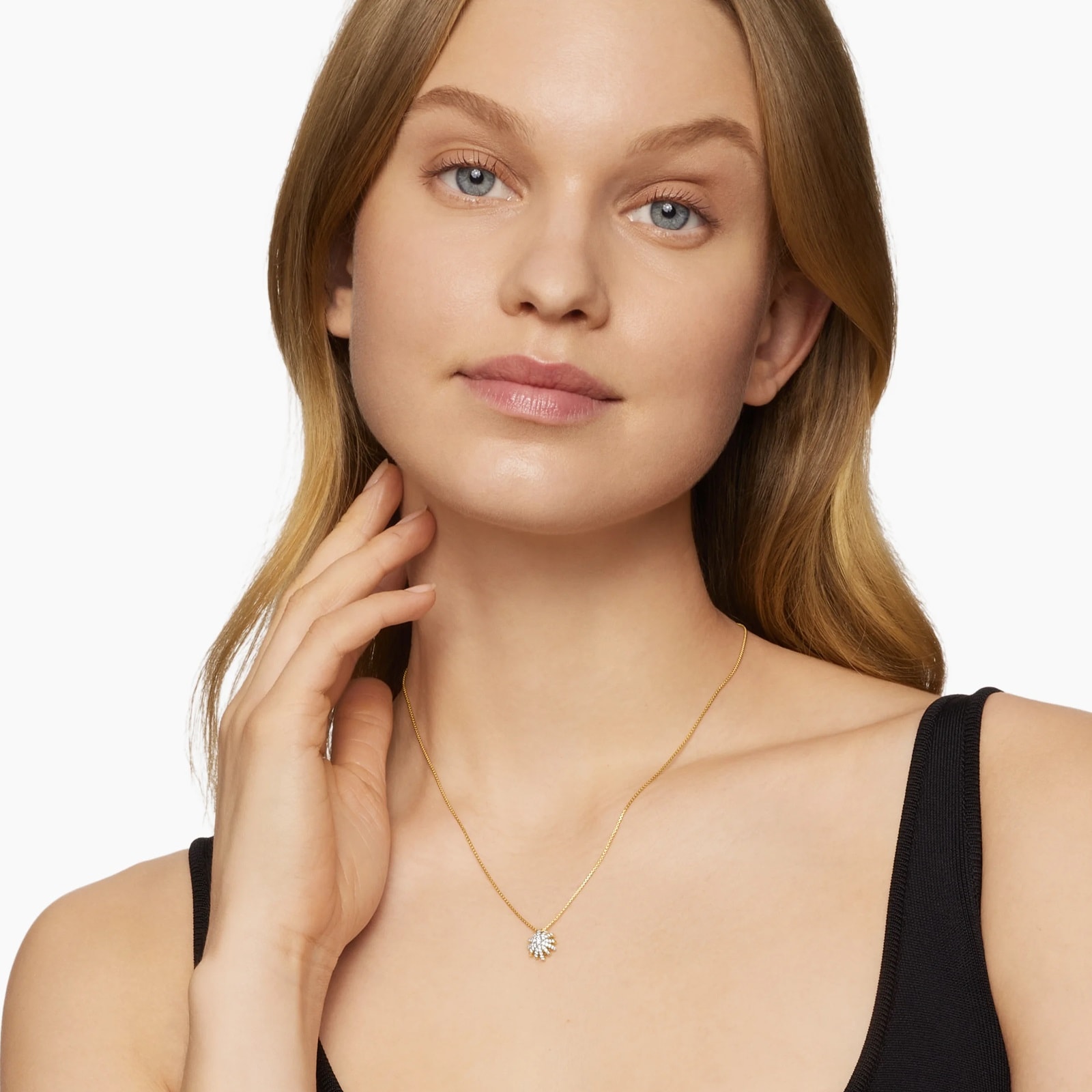 David Yurman Starburst Pendant Necklace in 18ct Yellow Gold with Diamonds, 11mm