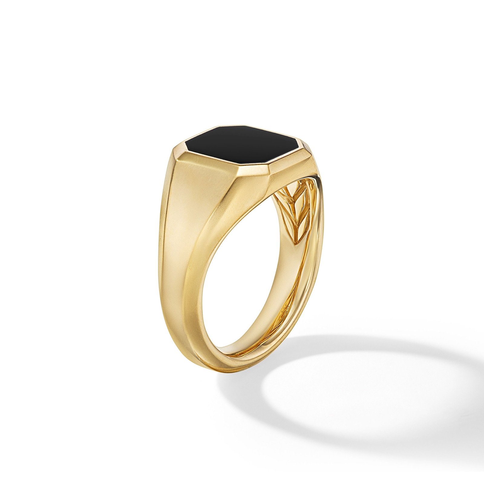 David Yurman Streamline® Signet Ring in 18ct Yellow Gold with Black Onyx, 14mm David Yurman Streamline® Signet Ring in 18ct Yellow Gold with Black Onyx, 14mm