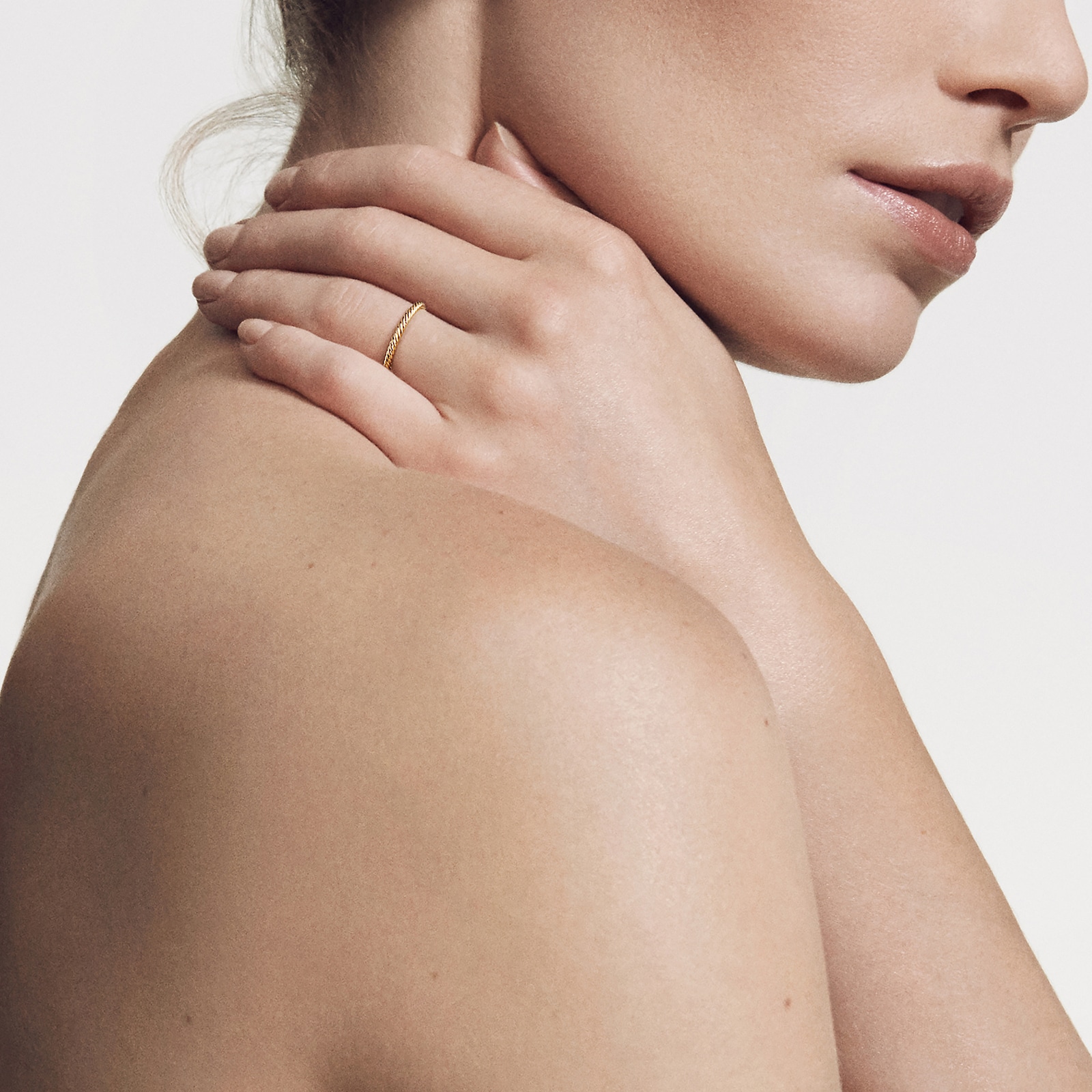 David Yurman Cable Collectibles® Stack Ring in 18ct Yellow Gold, 2mm David Yurman Cable Collectibles® Stack Ring in 18ct Yellow Gold, 2mm