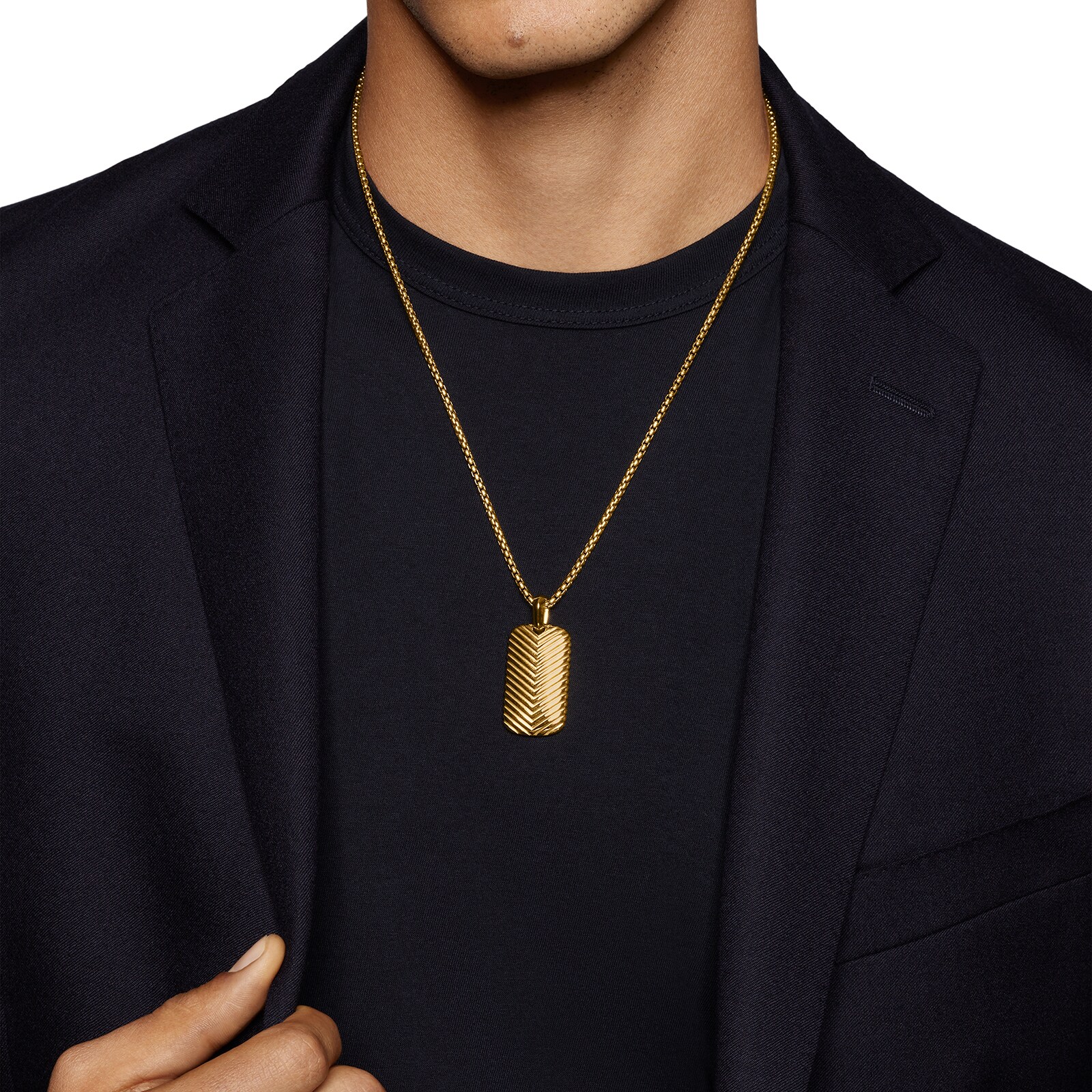 David Yurman Chevron Tag in 18ct Yellow Gold, 34mm