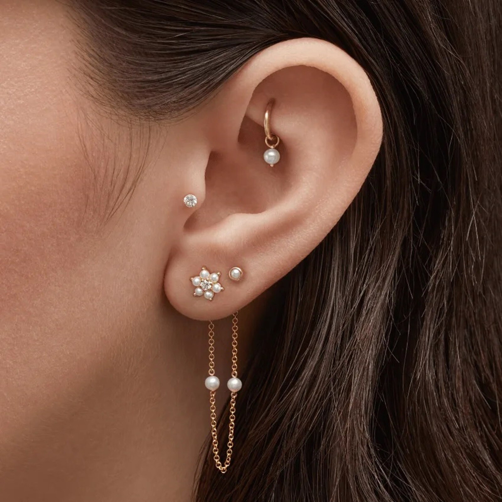 Maria Tash 14ct Yellow Gold 2mm Natural Pearl Single Traditional Stud Earring Maria Tash 14ct Yellow Gold 2mm Natural Pearl Single Traditional Stud Earring