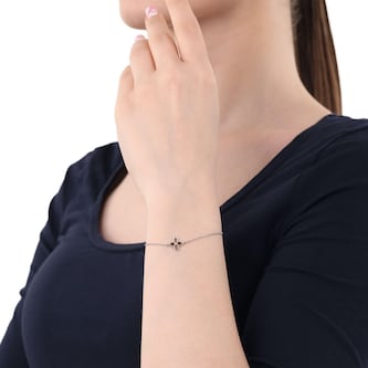 AMOR Sterling Silver Glass Stone Flower Bracelet AMOR Sterling Silver Glass Stone Flower Bracelet