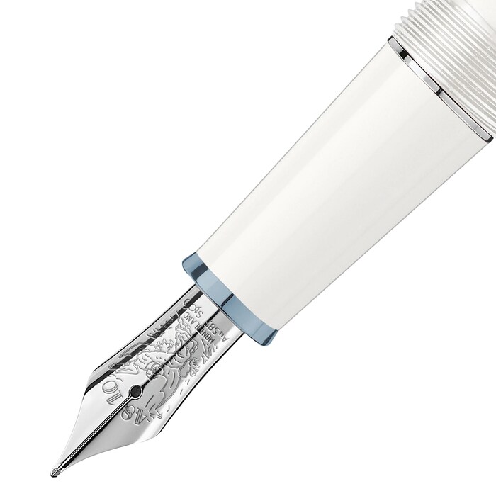 Montblanc Meisterstück Glacier Classique Fountain Pen White