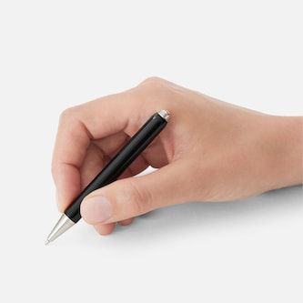 Montblanc Heritage Rouge et Noir "Baby" Special Edition Black Ballpoint Pen Montblanc Heritage Rouge et Noir "Baby" Special Edition Black Ballpoint Pen