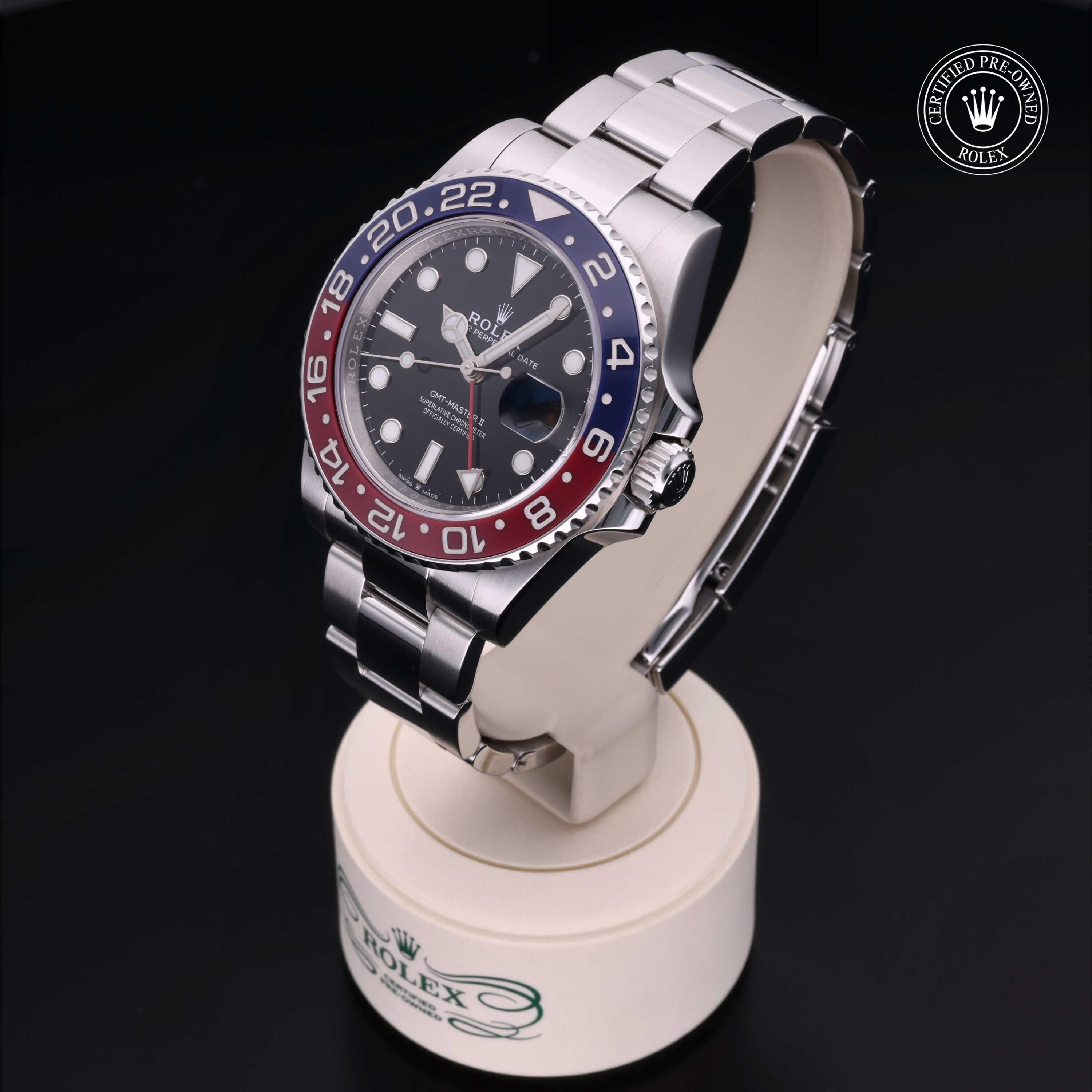 GMT-Master II alternate view 3