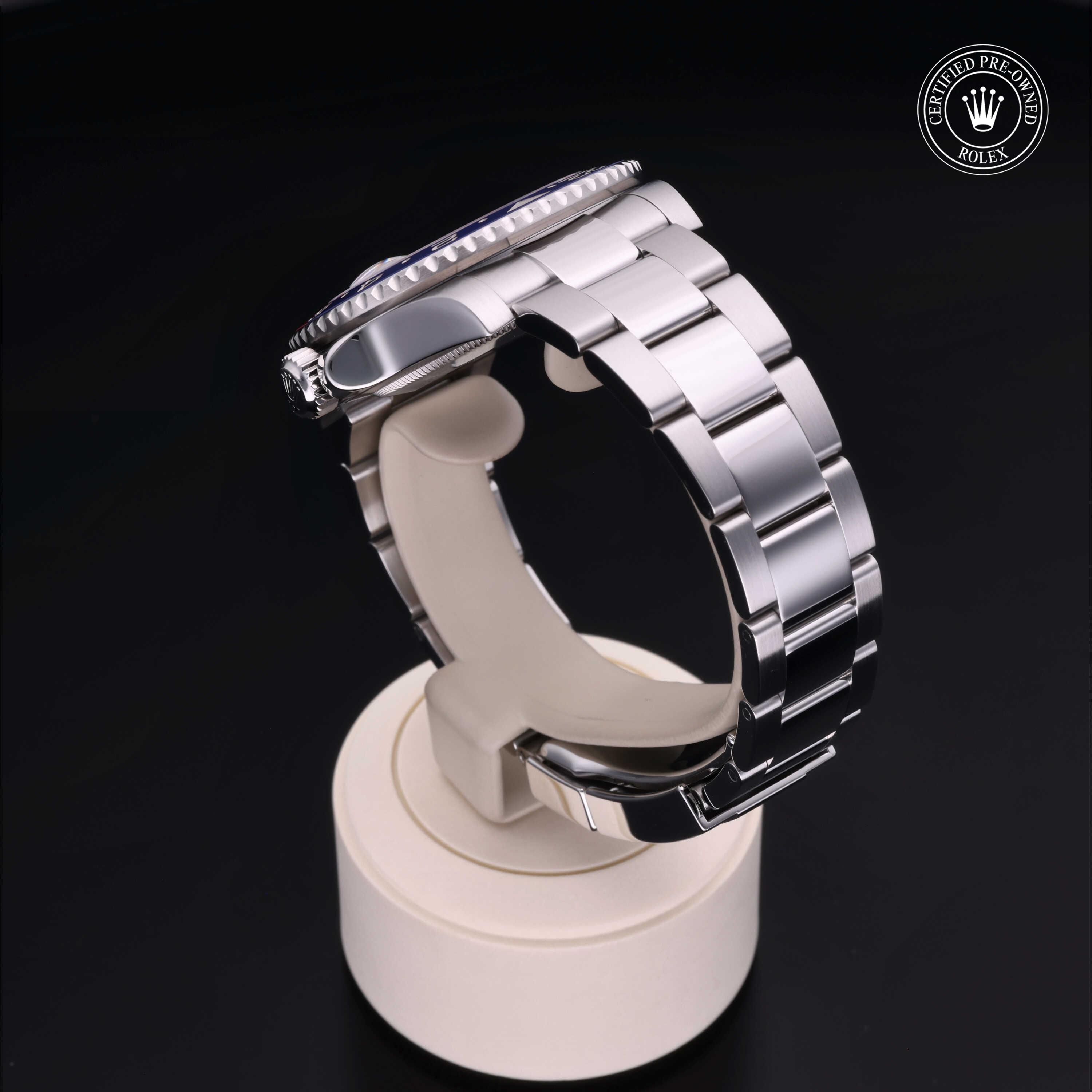 GMT-Master II alternate view 4