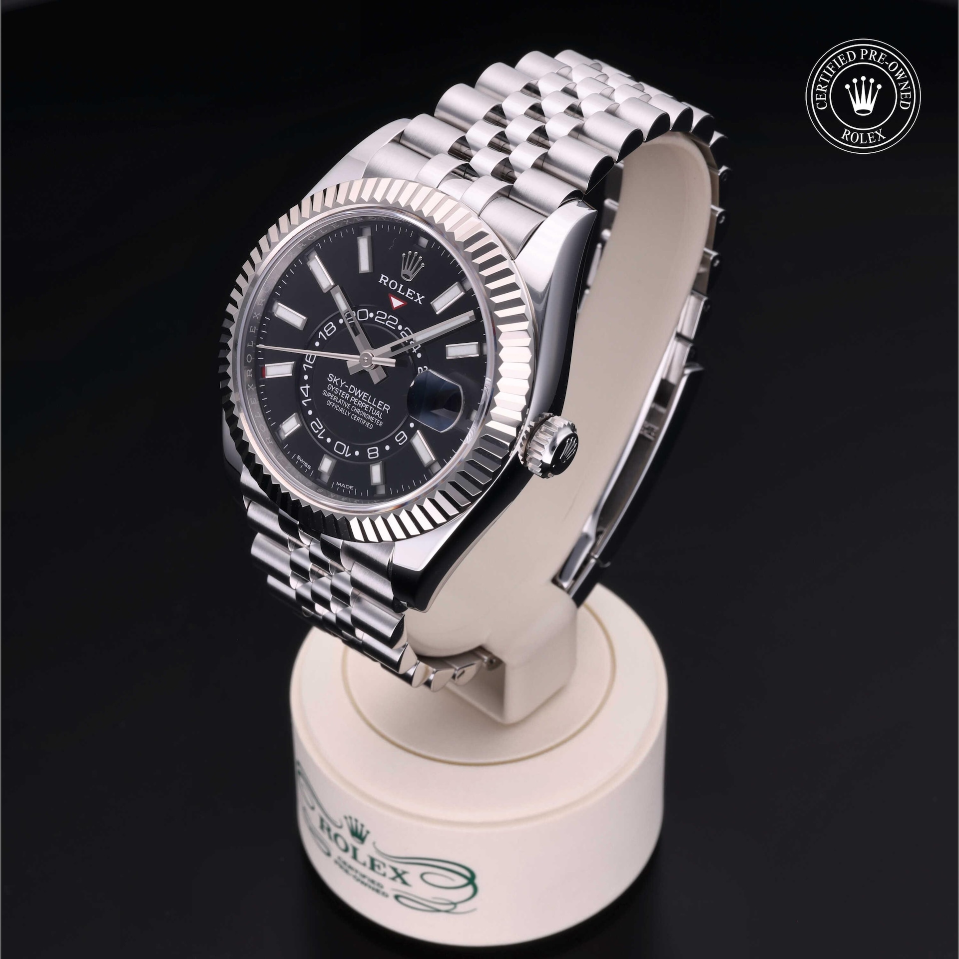Sky-Dweller image