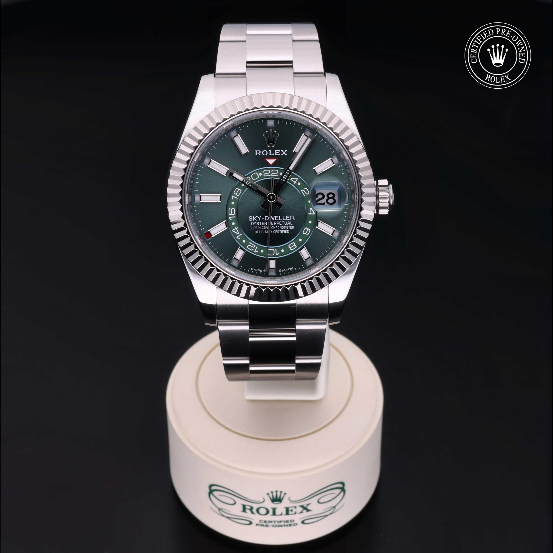 Sky-Dweller image