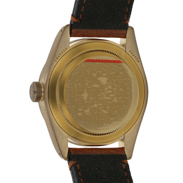 Go to product image 4