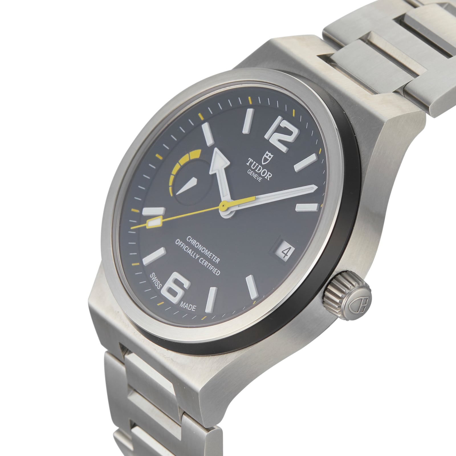 Tudor 2025 black flag