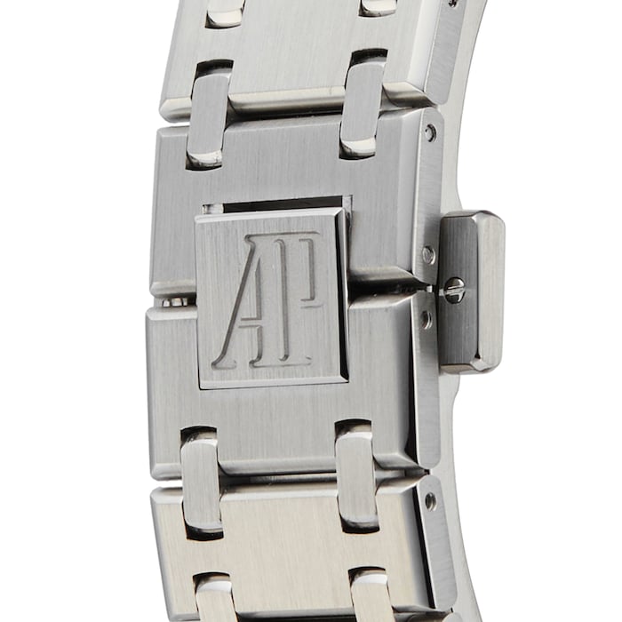 Pre-Owned Audemars Piguet Royal Oak "Jumbo" Extra Thin 39mm Stainless Steel 15202ST.OO.1240ST.01.A