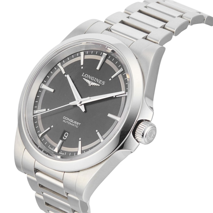 Pre-Owned Longines Conquest L38304526