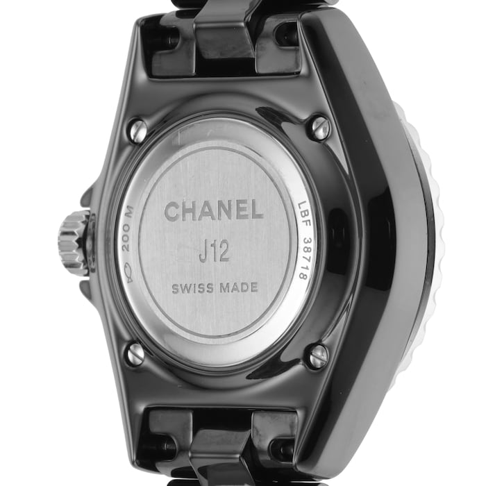 Pre-Owned Chanel Chanel J12 Quartz 33mm Stainless Steel and Ceramic