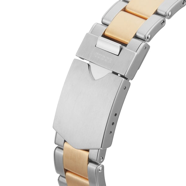 Go to product image 4 Go to product image 4
