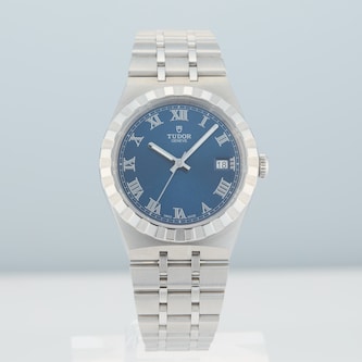 Pre-Owned Tudor Royal Date 38mm Stainless Steel Pre-Owned Tudor Royal Date 38mm Stainless Steel