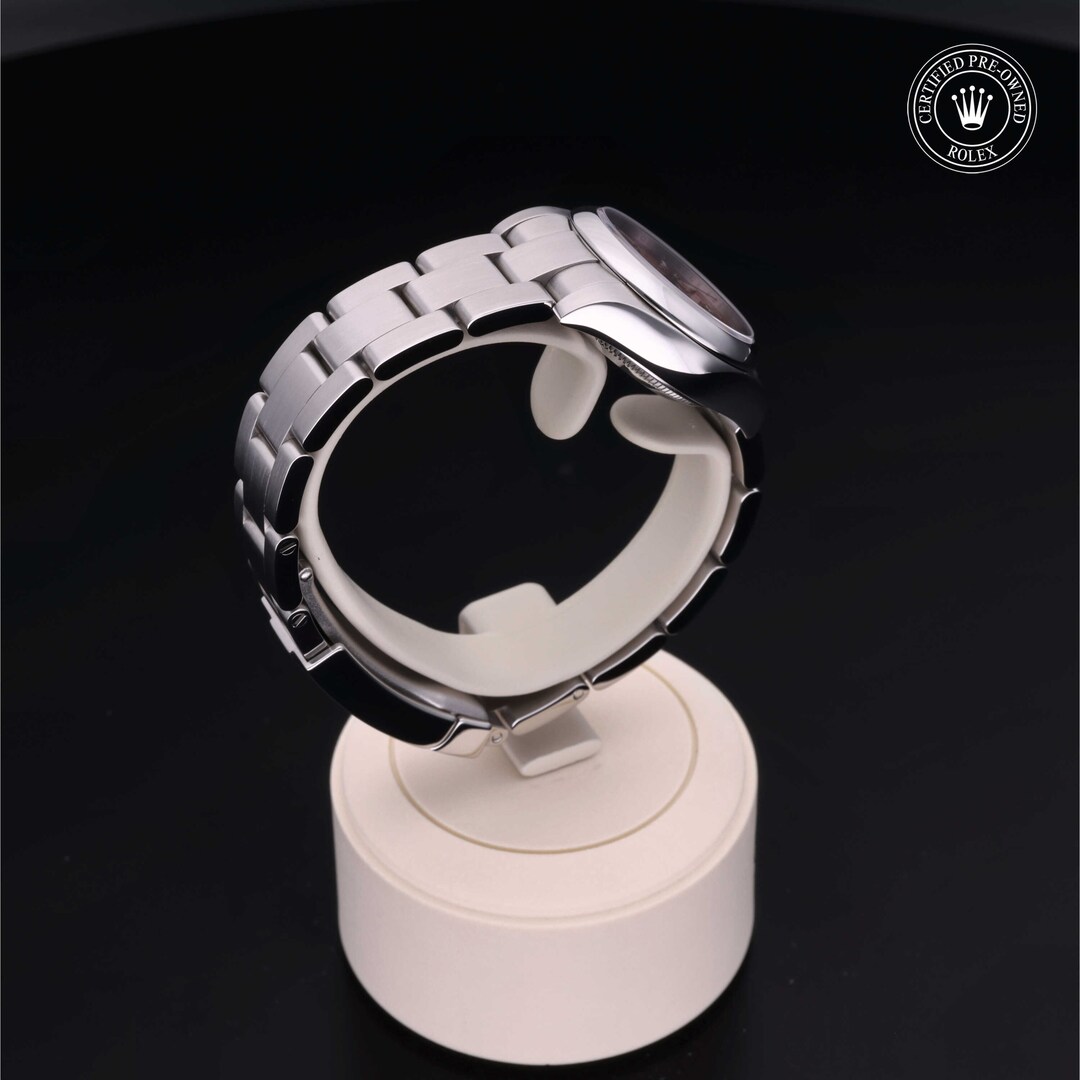 Rolex Rolex Certified Pre-Owned Oyster Perpetual 26 Rolex Rolex Certified Pre-Owned Oyster Perpetual 26