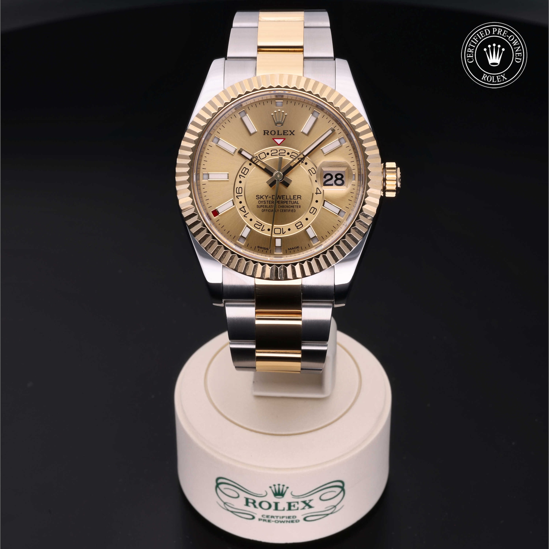 Sky-Dweller image