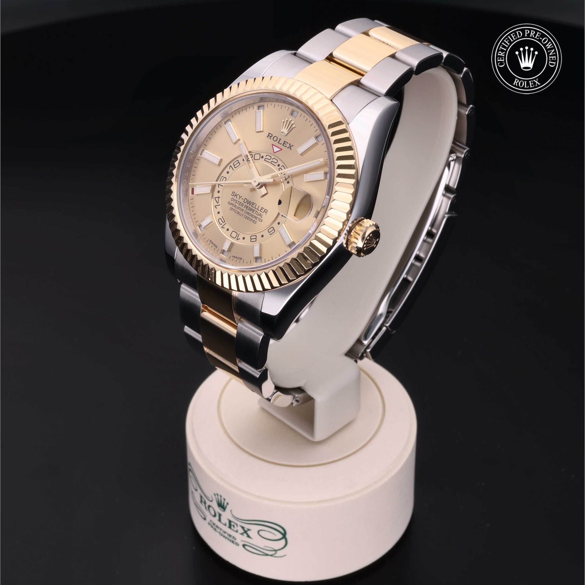 Sky-Dweller image