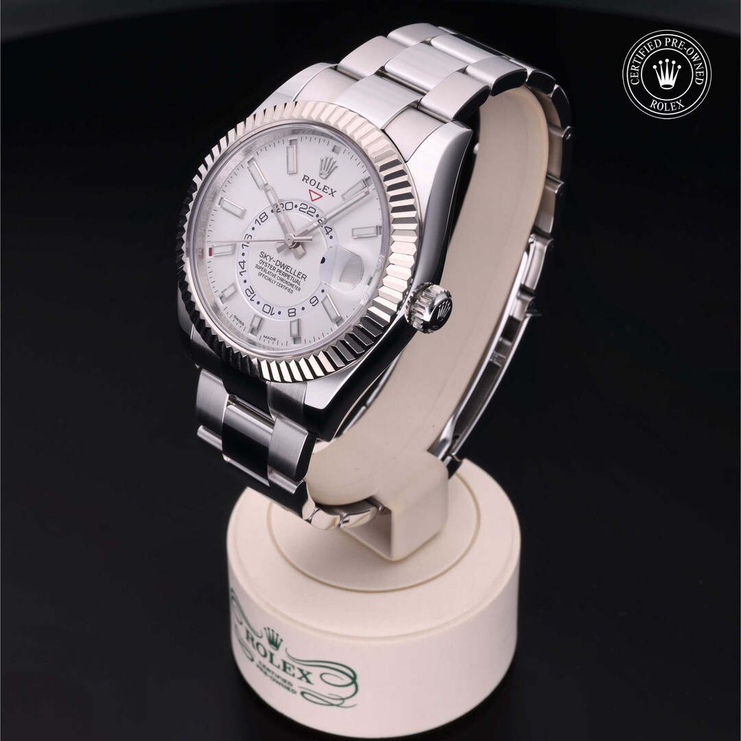 Rolex Rolex Certified Pre-Owned Sky-Dweller Rolex Rolex Certified Pre-Owned Sky-Dweller