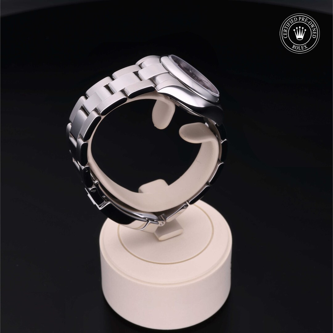 Rolex Rolex Certified Pre-Owned Oyster Perpetual 26 Rolex Rolex Certified Pre-Owned Oyster Perpetual 26