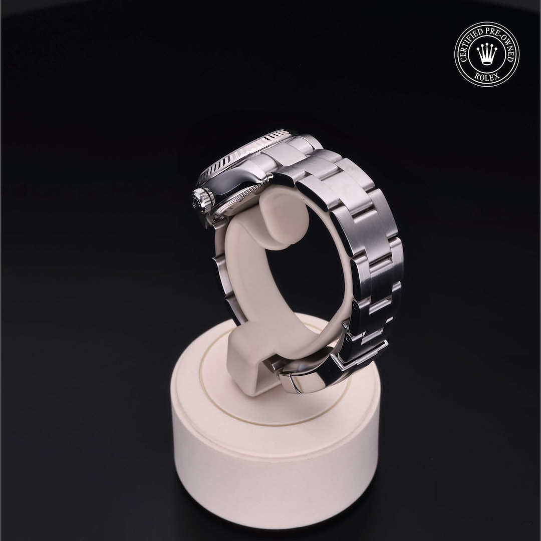 Rolex Rolex Certified Pre-Owned Oyster Perpetual 26 Rolex Rolex Certified Pre-Owned Oyster Perpetual 26