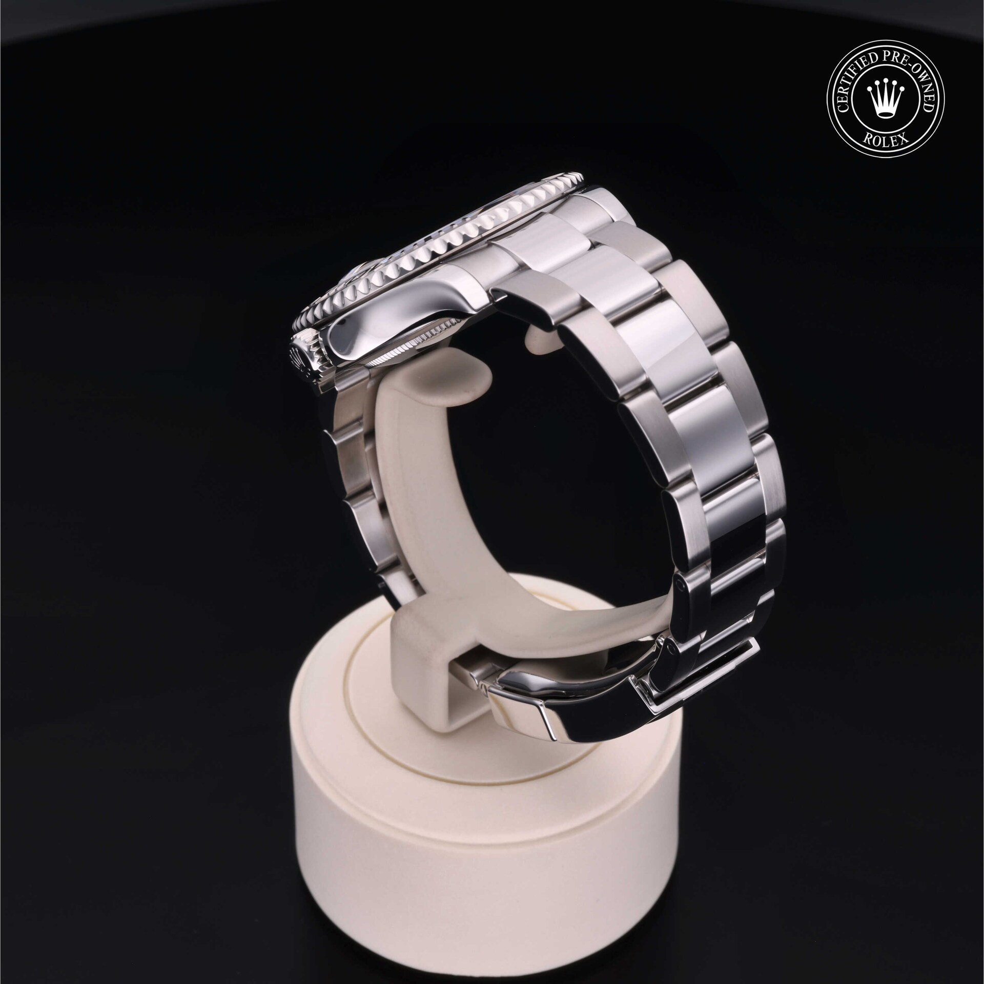 Yacht-Master 37 image