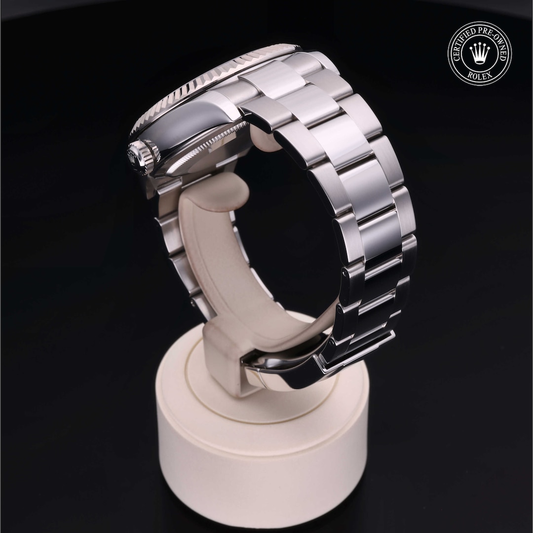 Rolex Rolex Certified Pre-Owned Sky-Dweller Rolex Rolex Certified Pre-Owned Sky-Dweller