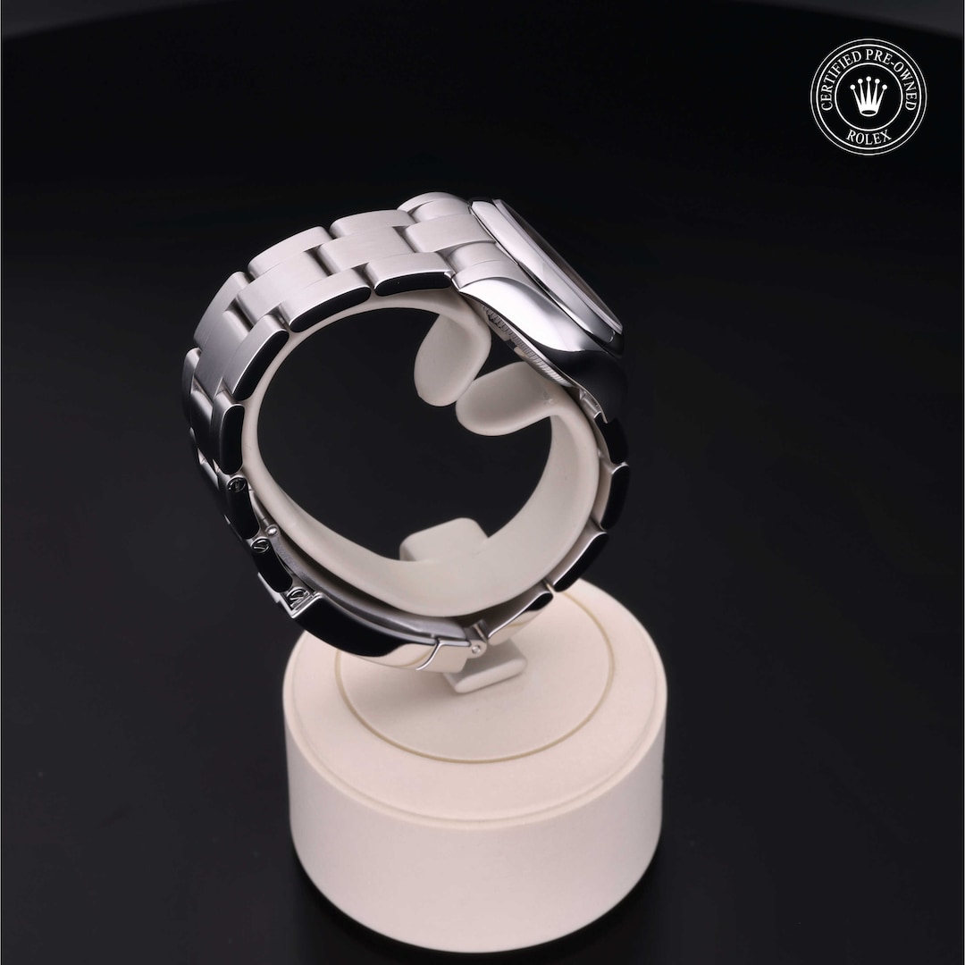 Rolex Rolex Certified Pre-Owned Oyster Perpetual 26 Rolex Rolex Certified Pre-Owned Oyster Perpetual 26