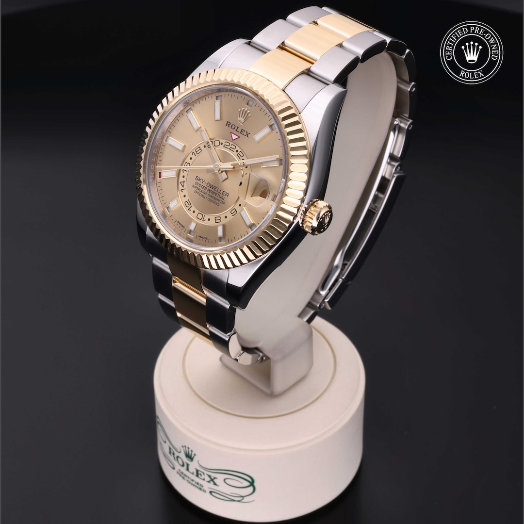 Rolex Rolex Certified Pre-Owned Sky-Dweller Rolex Rolex Certified Pre-Owned Sky-Dweller
