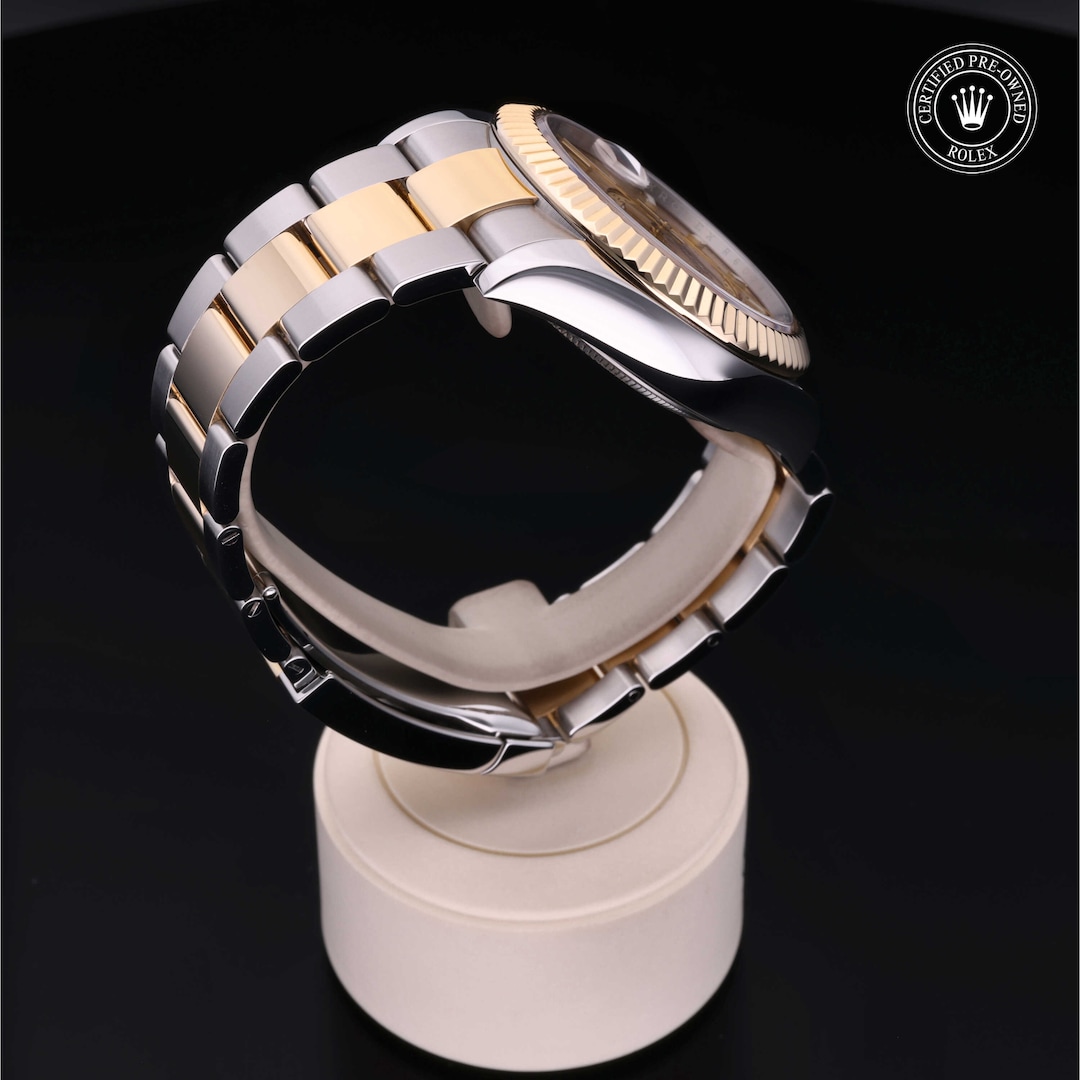 Rolex Rolex Certified Pre-Owned Sky-Dweller Rolex Rolex Certified Pre-Owned Sky-Dweller