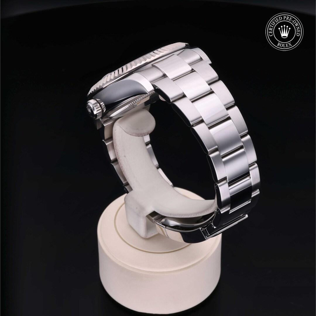 Rolex Rolex Certified Pre-Owned Sky-Dweller Rolex Rolex Certified Pre-Owned Sky-Dweller