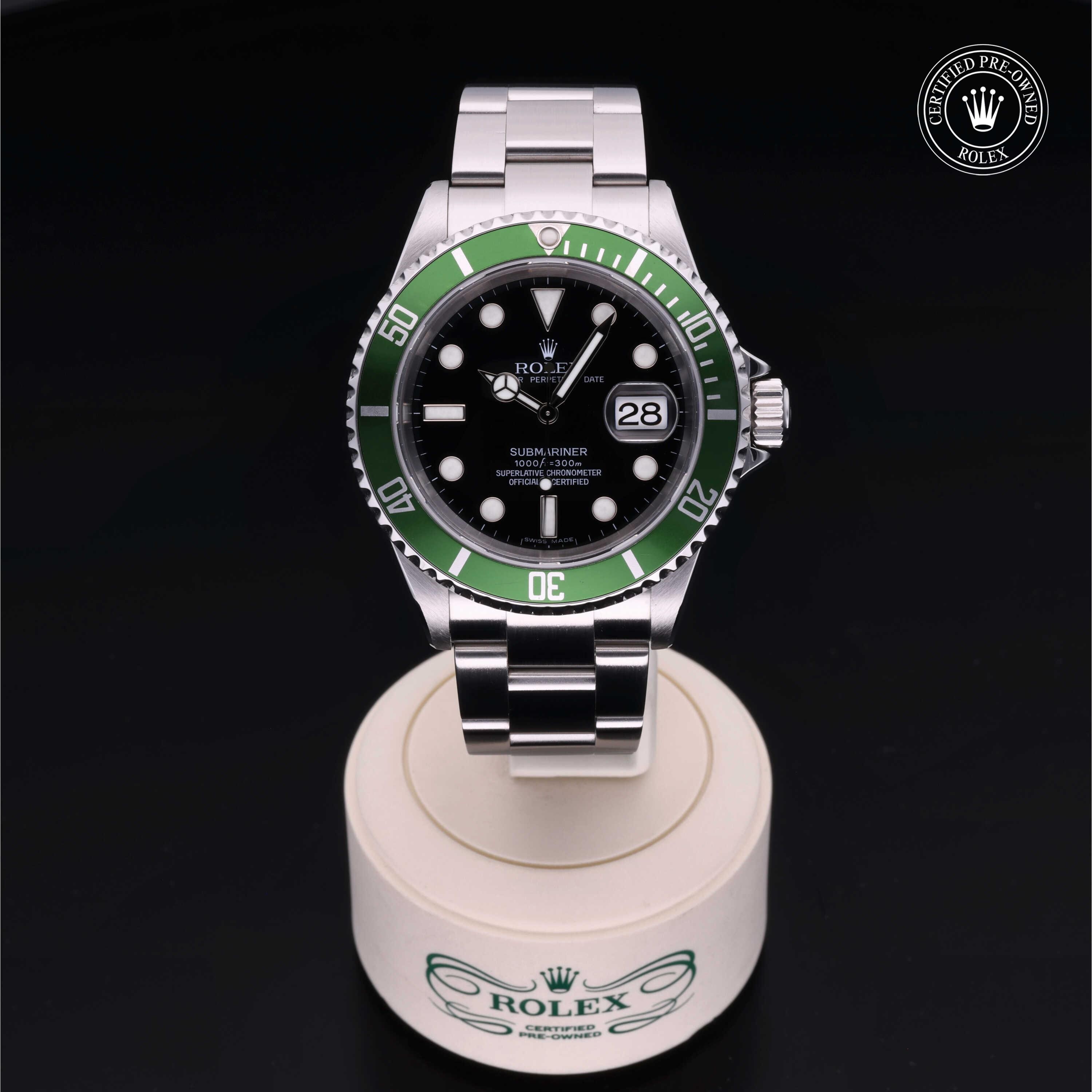 Submariner Date alternate view 2