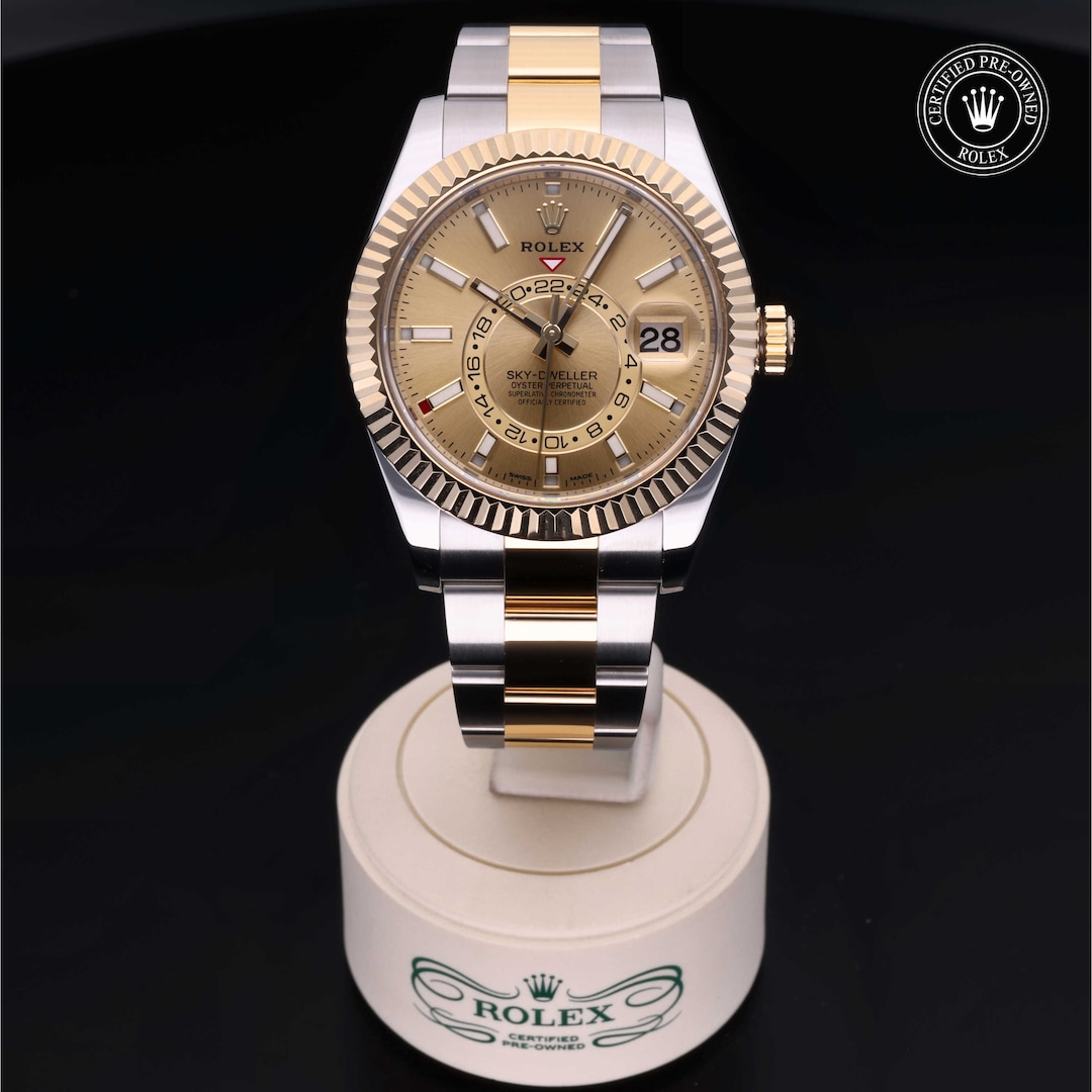 Rolex Rolex Certified Pre-Owned Sky-Dweller Rolex Rolex Certified Pre-Owned Sky-Dweller